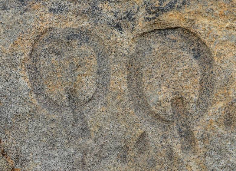 Así fue la odisea de mover petroglifo milenario hallado en obra en Itagüí