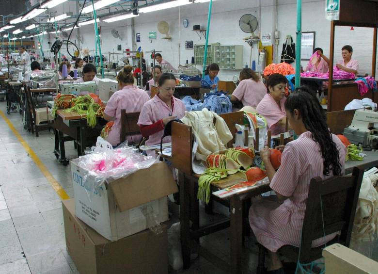 La inversión extranjera cayó 33% en Colombia. Foto El Colombiano.
