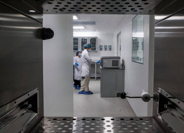Para este laboratorio se destinaron recursos por US$4 millones. La capacidad de producción será de, al menos, 100 millones de dosis de vacunas al año. FOTO julio césar herrera
