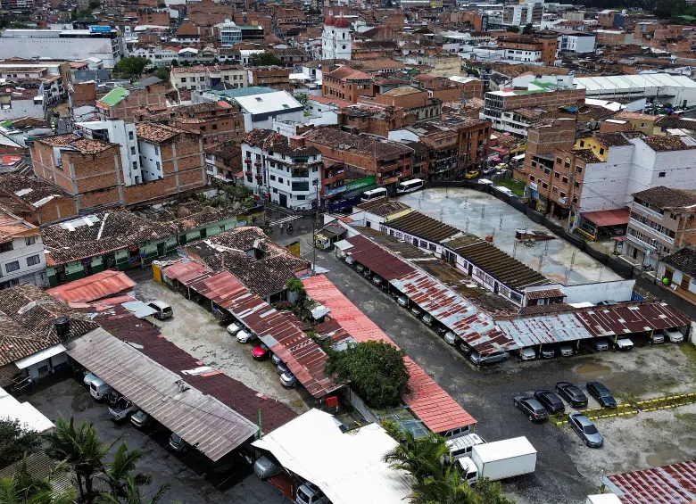 El centro de Rionegro fue declarado como bien de interés nacional desde 1963 y está compuesto por 68 manzanas en las que hay cerca de 2.000 inmuebles. FOTO manuel saldarriaga