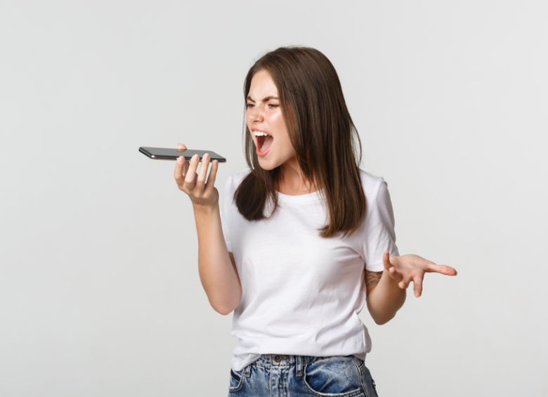 El 16 de abril se celebra el Día Mundial de la Voz. Foto: freepik