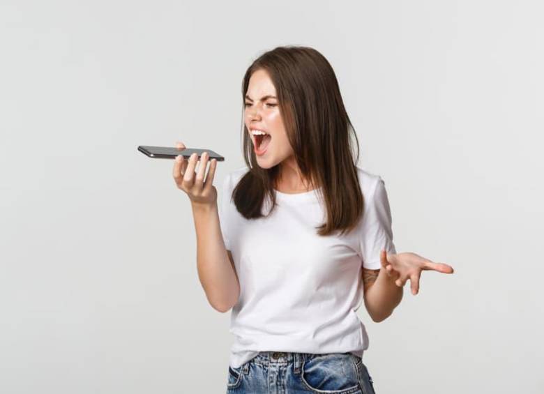 El 16 de abril se celebra el Día Mundial de la Voz. Foto: freepik