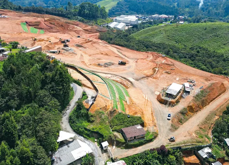 Este es el predio destinado para la planta de residuos orgánicos que pretenden construir en el municipio de Caldas; costaría $14.000 millones. FOTO MANUEL SALDARRIAGA