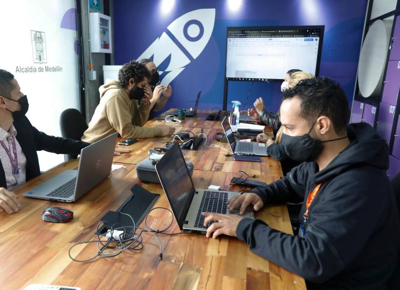 ¡Qué bien! Emprendedores podrán acceder a espacios de coworking en 10 valles del Software en Medellín
