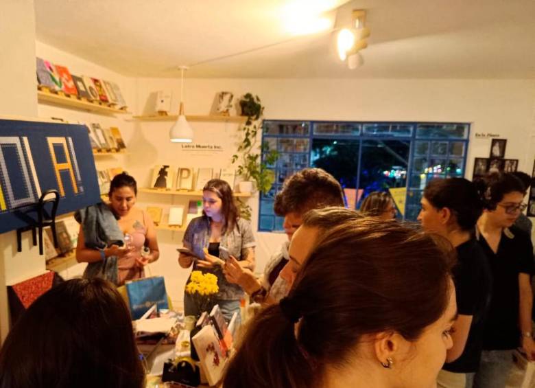 La primera edición de la Noche de Librerías se realizó el 19 de julio. FOTO @itacalibreriabar en Instagram
