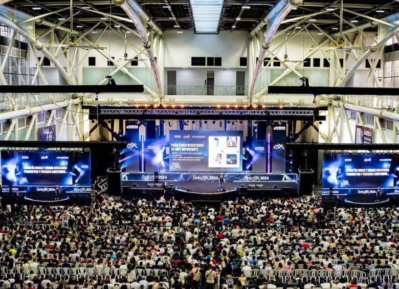 Una de las grandes apuestas de Effix 2025 es su agenda académica, estructurada en tres pabellones temáticos diseñados para distintos perfiles de emprendedores.