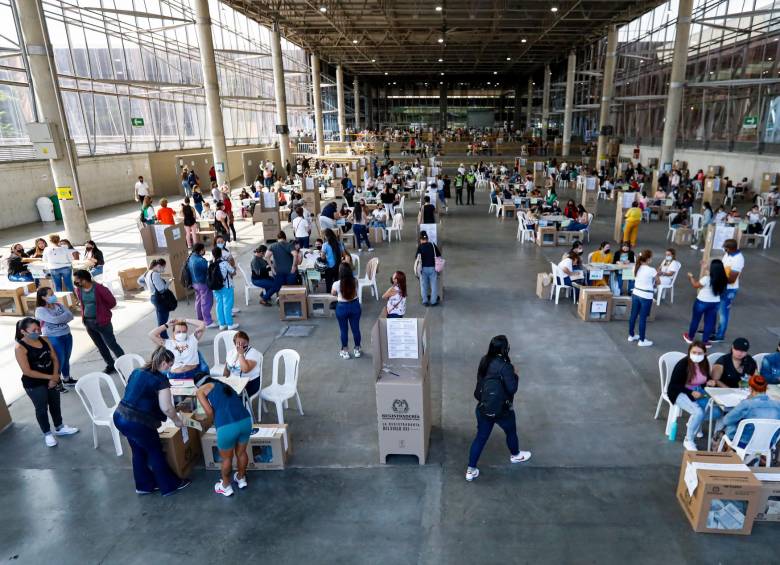 En este año electoral han sido encontradas 85 personas en las urnas. FOTO MANUEL SALDARRIAGA