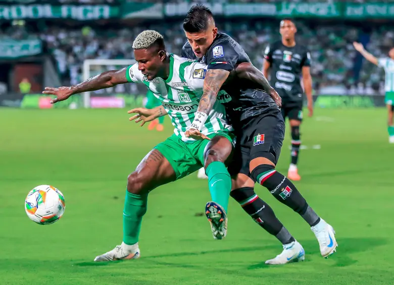 En la imagen aparece Dayron Asprilla, de Nacional, en uno de los últimos partidos frente al Once Caldas. FOTO JAIME PÉREZ