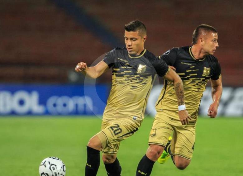 Fredy Salazar marcó de penal, en la goleada de Águilas Doradas 4-0 ante Alianza, y fue la figura del partido. FOTO CAMILO SUÁREZ 