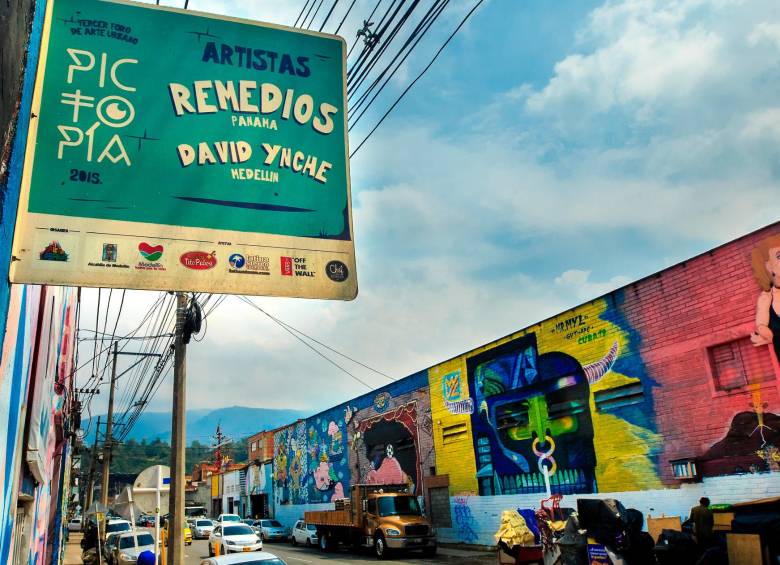 Las fachadas del barrio Colombia han servido de lienzo a varias ediciones del Festival Pictopía, que reúne a grandes exponentes del grafiti local y foráneo. Fotos: Camilo Suárez.