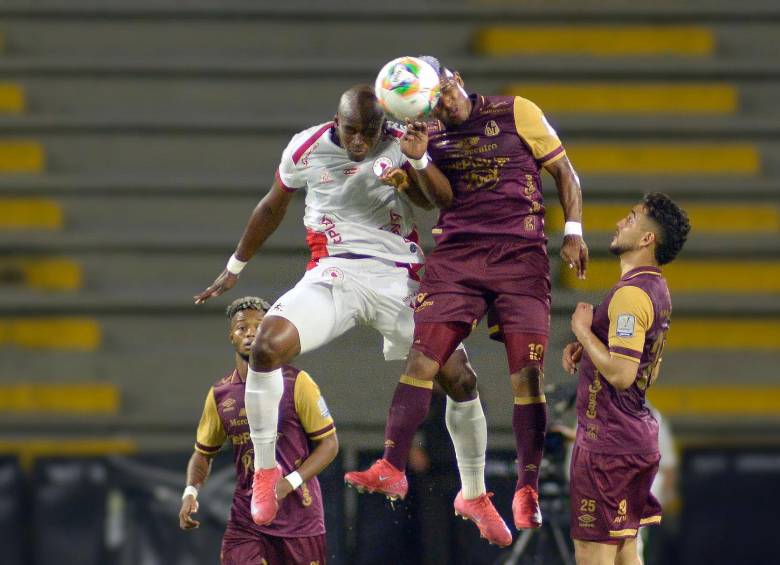América de Cali y Tolima igualaron a un gol en la fecha 3 del cuadrangular B en la ciudad de Ibagué. FOTO: Colprensa