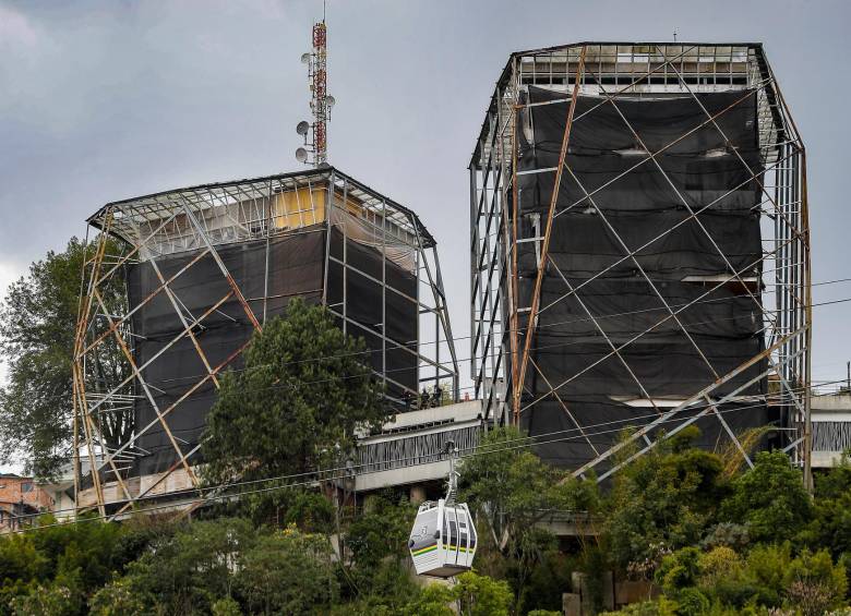 El Parque Biblioteca España cerró sus puertas en 2015 por problemas constructivos. FOTO Manuel Saldarriaga