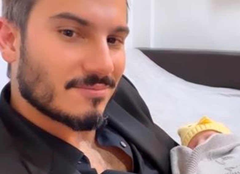 Pipe Bueno compartió en sus redes sociales la llegada de su segundo hijo, Domenic. FOTO: TOMADA DE INSTAGRAM