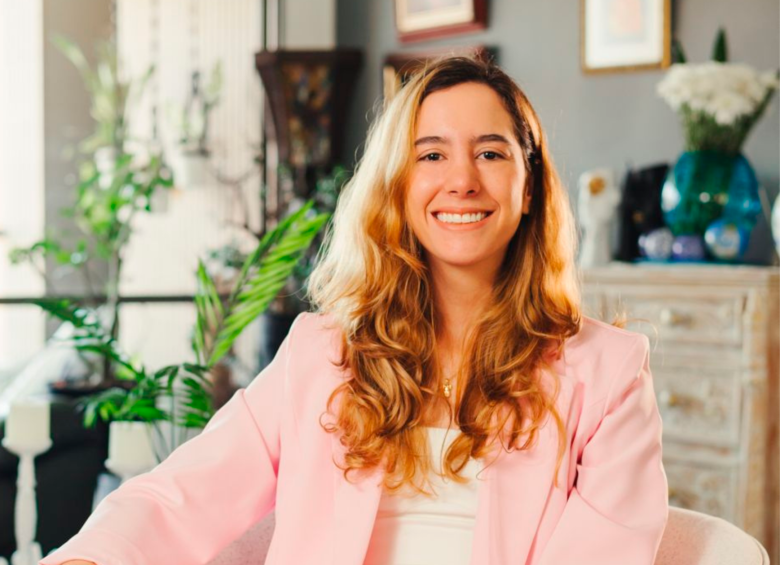 Luisa Fernanda del Pilar Montoya es la fundadora de Owna, una marca de juguetes sexuales diseñados en Medellín. FOTO CORTESÍA
