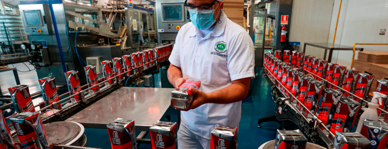 ¿El deseo de muchos? La FLA le regalará un año de aguardiente a uno de sus seguidores en redes sociales