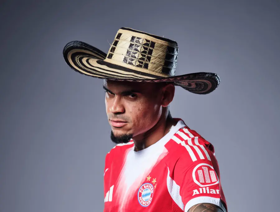Esta fue la imagen que compartió el Bayern junto al video para celebrar el primer año de Luis Díaz en el club. FOTO @FCBayernES
