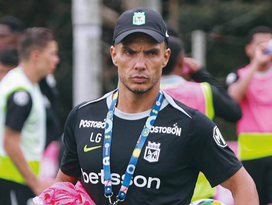 Desde su llegada a Nacional, Lucas González ha trabajado de manera intensa en cada una de las jornadas de entrenamiento y se ha mostrado satisfecho con la predisposición del plantel. <span class="mln_uppercase_mln">FOTO</span> <b><span class="mln_uppercase_mln">mANUEL sALDARRIAGA</span></b>