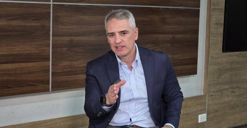  Andrés Julián Rendón Cardona aceptó las renuncias a cuatro de sus más cercanos colaboradores y ya nombró reemplazos en esos cargos. Foto: Sebastián Carvajal.