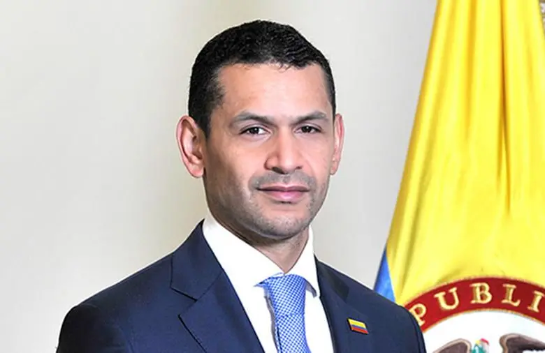 Exministro Daniel Palacios se baja de Gran Consulta con dura carta: “he recibido señales inequívocas de exclusión”