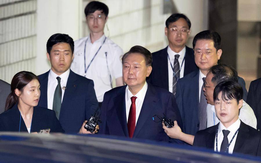 Condenaron a cadena perpetua al expresidente surcoreano Yoon Suk Yeol. FOTO: XINHUA