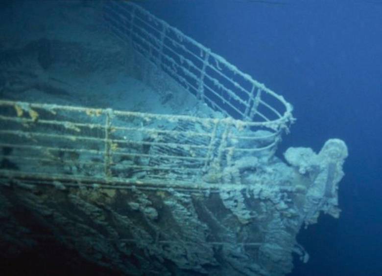 Desaparece submarino que exploraba los restos del Titanic