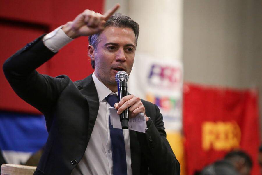 Daniel Quintero en un discurso en la Convención Nacional del Pacto Histórico. FOTO: Colprensa