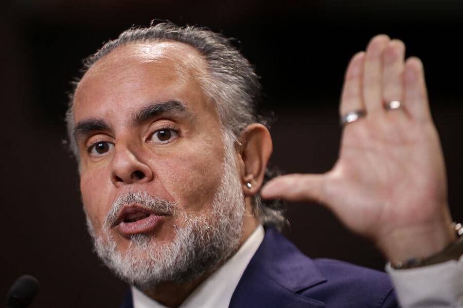 Armando Benedetti, ministro del Interior, en una rueda de prensa. FOTO: COLPRENSA