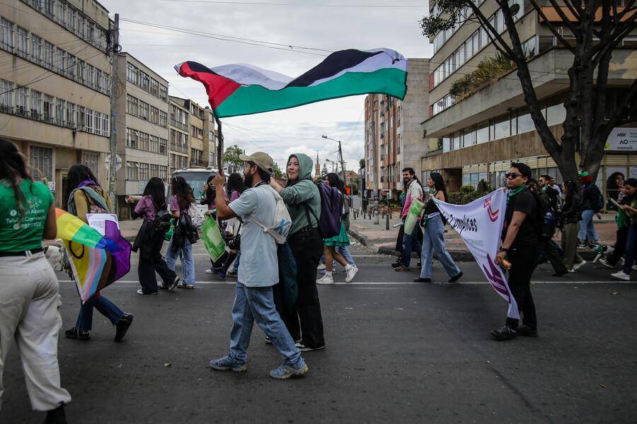 Manifestantes en una movilización a favor de Palestina. FOTO: COLPRENSA