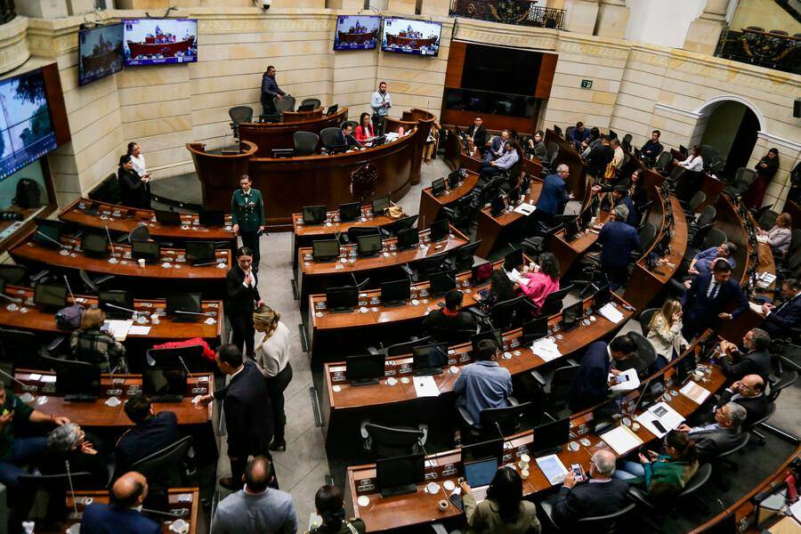 El Congreso retoma sesiones para su último periodo antes del 20 de julio, en medio de menor actividad legislativa y el ambiente de campaña presidencial. FOTO: COLPRENSA