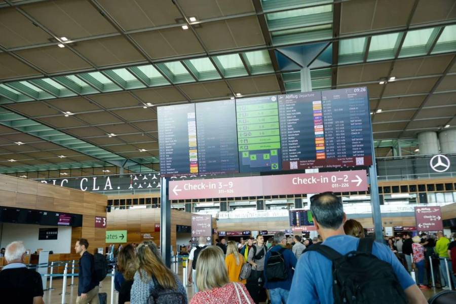 Ciberataque provoca retrasos y cancelaciones en aeropuertos de Reino Unido, Alemania y Bélgica