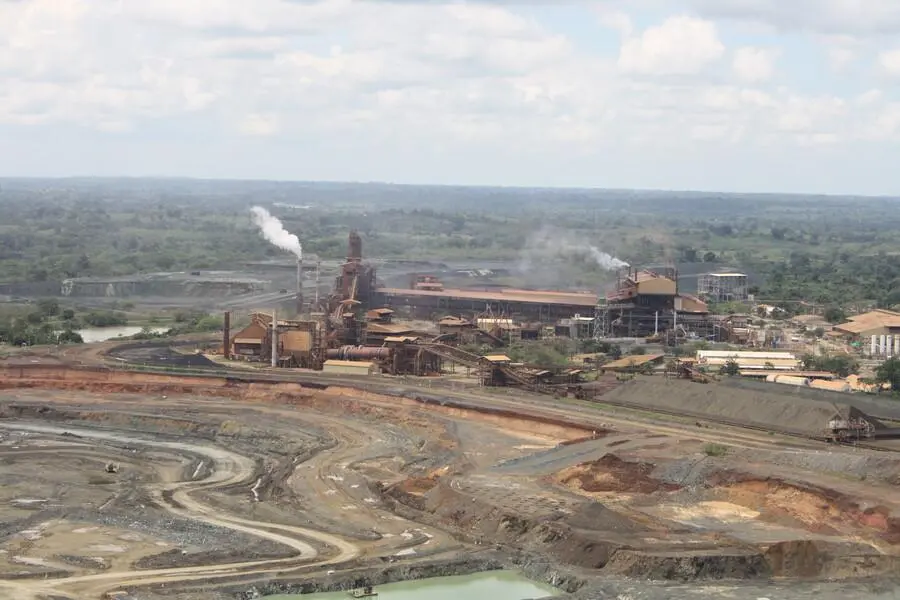 La empresa CoreX Holding B.V. es un conglomerado industrial fundado en 2024 por el empresario turco Robert Yüksel Yildirim, con operaciones en sectores como metales, minería, puertos, energía y logística. Esta compañía es la que adquirirá la mina Cerro Matoso a través de una de sus subsidiarias. FOTO: Colprensa.