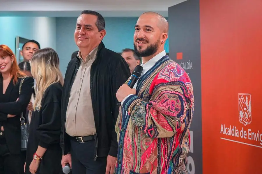 René David Cano, más conocido como Bull Nene ha trabajado con artistas como J Balvin, Maluma, Manuel Turizo, Juanes, Mala Rodríguez entre otros. Foto<b> </b>Cortesía Alcaldía Envigado.<b> </b>