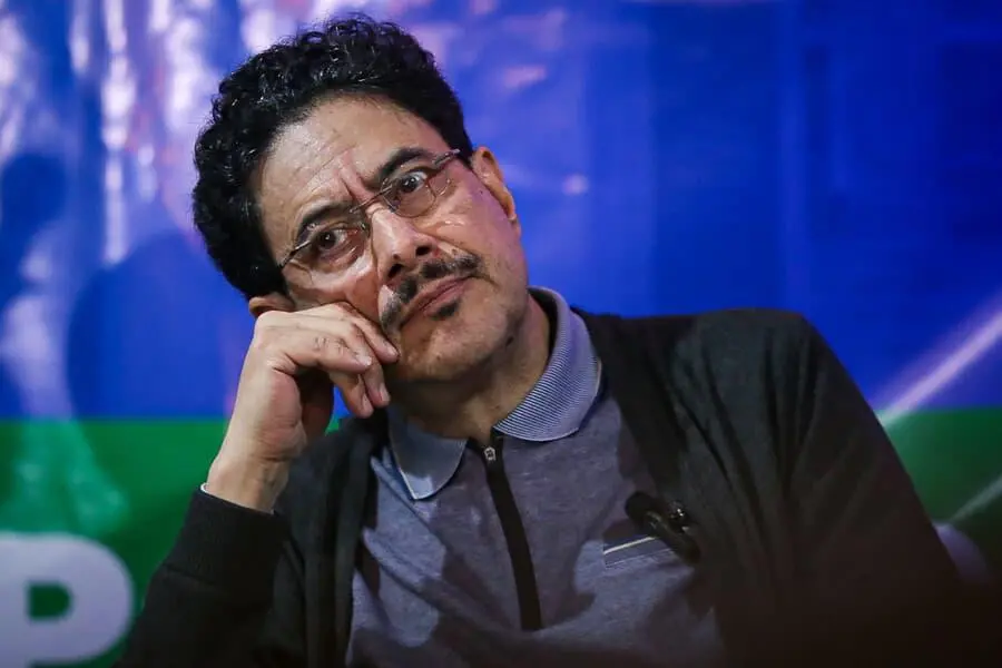 Iván Cepeda Castro, actual candidato presidencial, ha estado en el centro de la controversia por su decisión de no asistir a varios debates durante la campaña de 2026. FOTO: Colprensa.