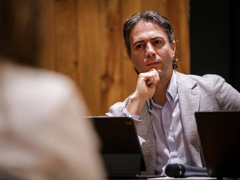 Daniel Quintero, quien actualmente se encuentra en medio de diferentes procesos judiciales, podrá ser citado a un debate de control político en la Cámara de Representantes por sus gestiones como Superintendente de Salud. Foto: Colprensa.