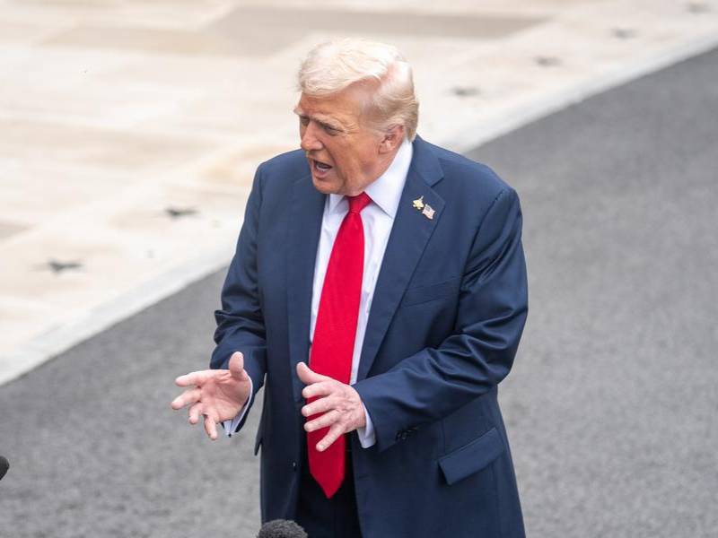 Donald Trump impuso nuevas restricciones a ciudadanos de varios países que entren a Estados Unidos. FOTO: Xinhua