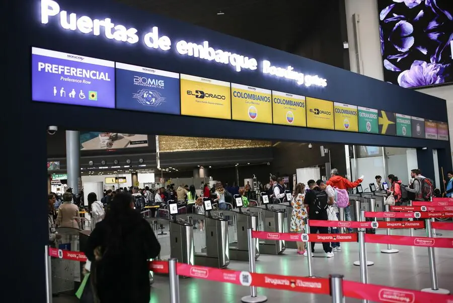 <p></p><p>Tres incidentes en menos de tres meses en el Aeropuerto Internacional El Dorado reabren una discusión sobre tensiones estructurales en la operación aérea más exigente del país. FOTO: COLPRENSA</p>