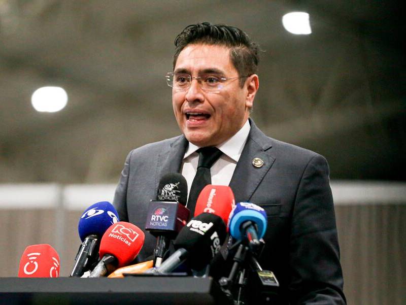 El presidente del CNE, Cristian Quiroz, destacó que el escrutinio avanza con “rapidez histórica” y está cerca de concluir para la Cámara de Representantes. FOTO: COLPRENSA