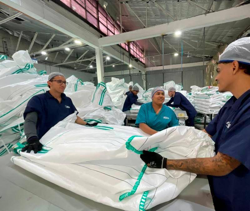 La actividad económica colombiana mantuvo el crecimiento en julio, pero a un ritmo menor, según el ISE del DANE. FOTO JAIDER ESCOBAR