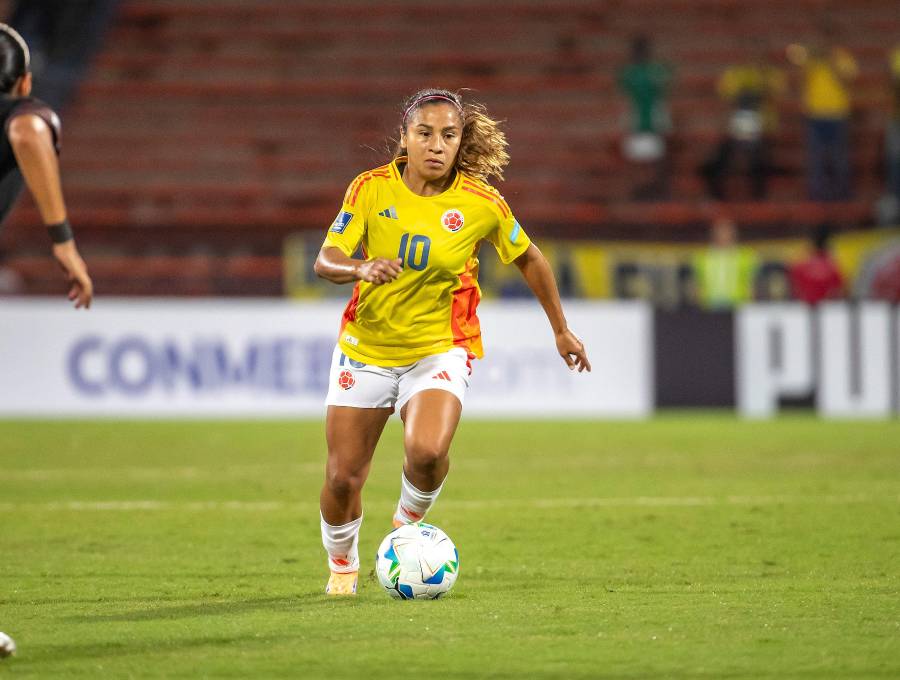 Leicy Santos continúa siendo una de las jugadoras desequilibrantes, al lado de Linda Caicedo, de la Selección Colombia Femenina. Ya suma cuatro goles en la Copa de Naciones de fútbol. FOTO JUAN ANTONIO SÁNCHEZ