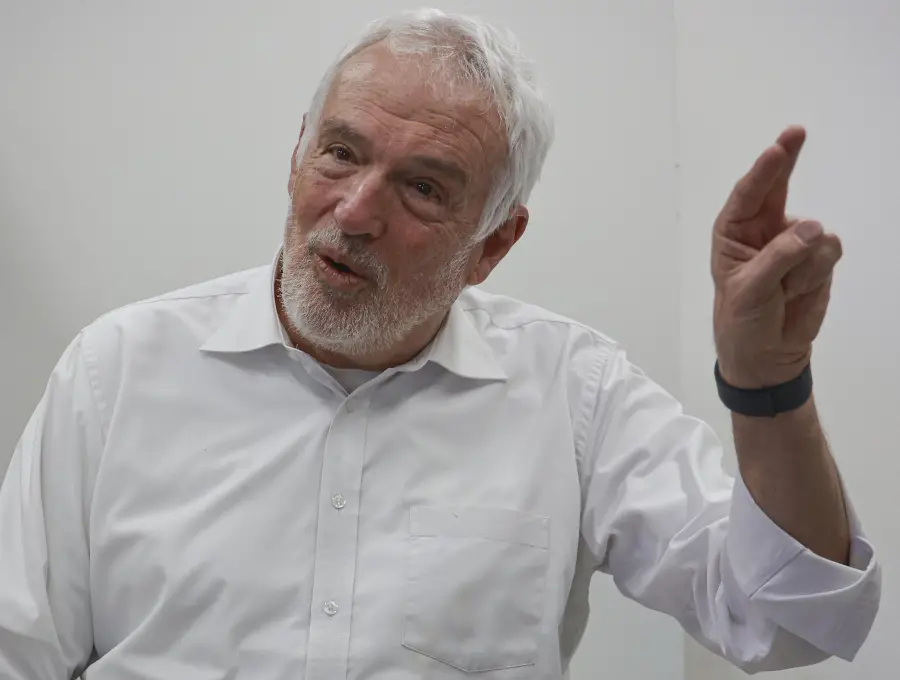 Federico Restrepo, candidato al Senado durante una entrevista con EL COLOMBIANO Foto: Manuel Saldarriaga Quintero.