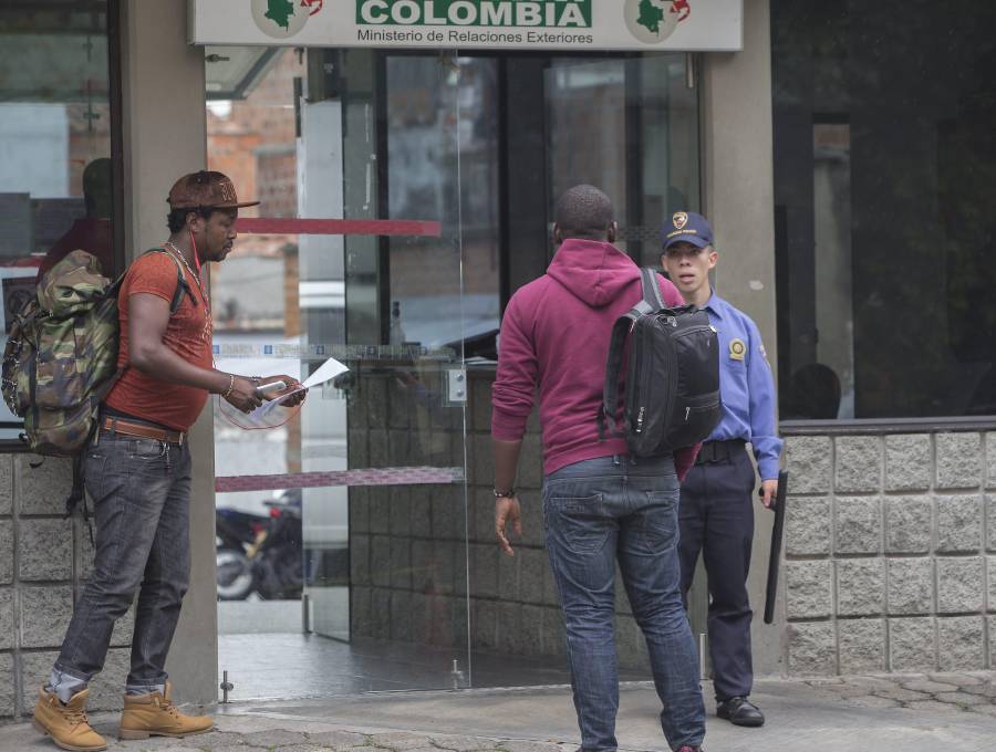 Imagen de referencia de la sede de Migración Colombia en Medellín. Foto: Julio César Herrera Echeverri