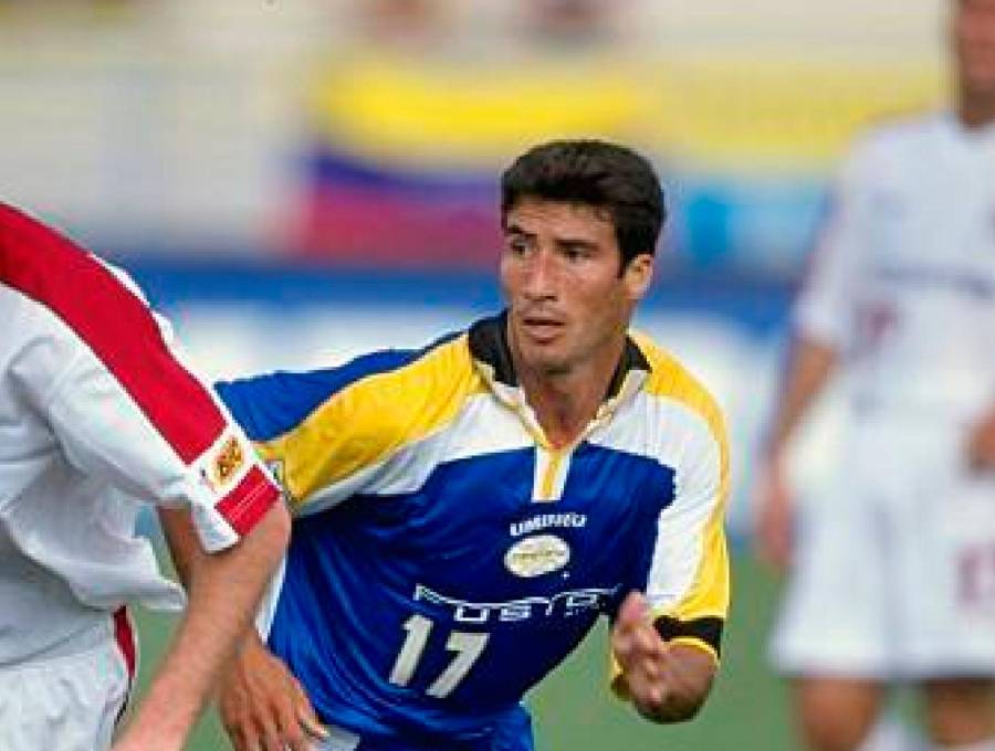 Diego Serna, exdelantero de Nacional, Medellín y figura de la MLS, enfrenta un proceso judicial en Estados Unidos tras ser arrestado en Miami por un presunto caso de tráfico de opioides. FOTO GETTY