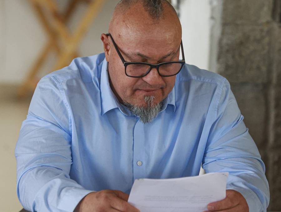 Freyner Alfonso Ramírez García, alias Carlos Pesebre, vocero de la mesa de diálogos de las bandas de Medellín y el gobierno nacional. Foto: Manuel Saldarriaga Quintero.