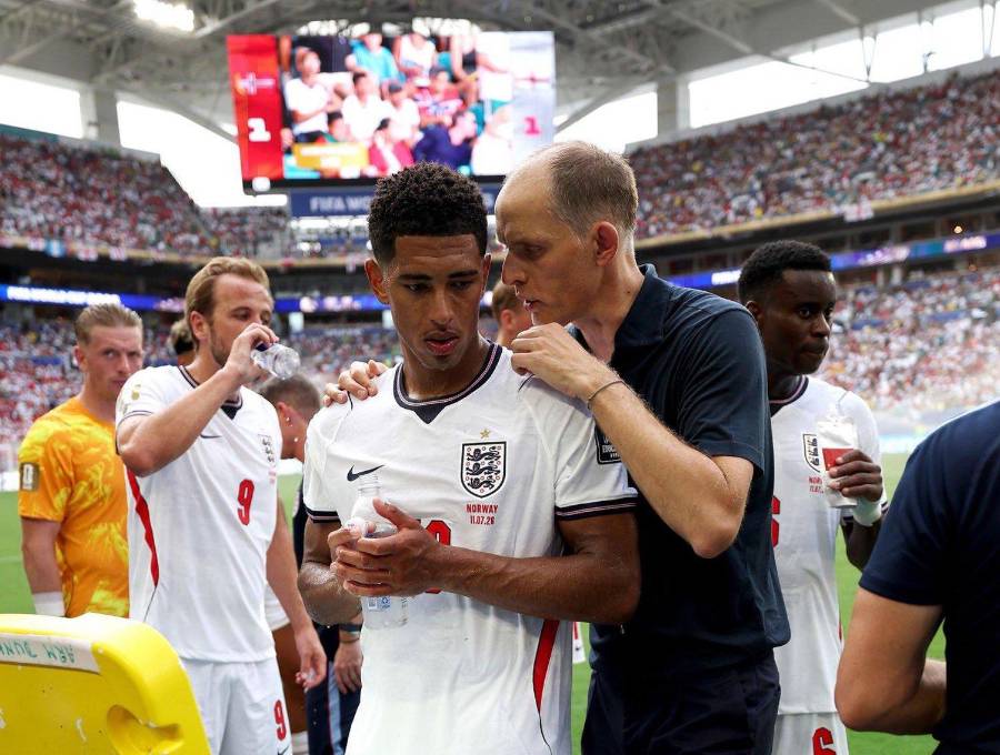 El cruce verbal entre Thomas Tuchel y Jude Bellingham sorprendió porque llega cuando Inglaterra atraviesa su mejor momento del torneo. FOTO: Tomada de @IHQJUDE