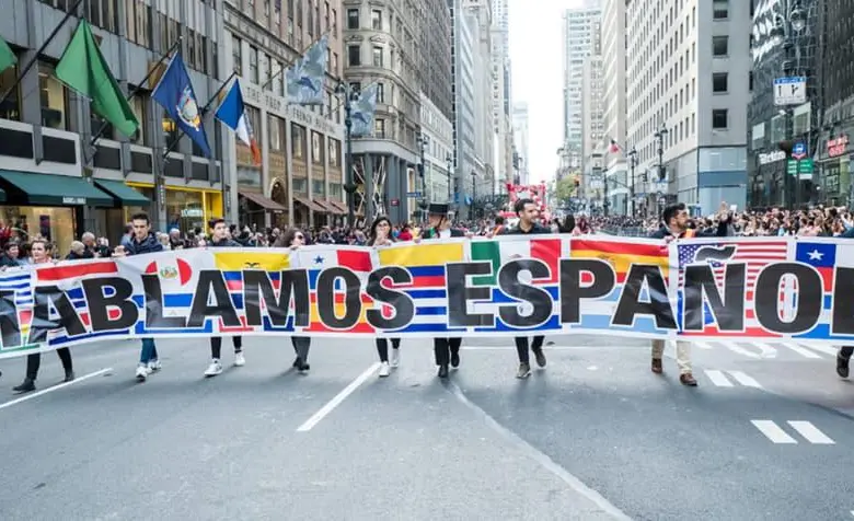 El crecimiento del PIB latino en EE. UU. alcanza los 4,1 billones de dólares, consolidando a esta comunidad como una de las mayores fuerzas económicas del país. FOTO: Getty
