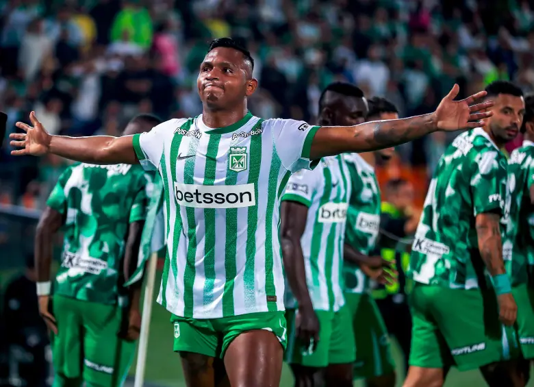 Alfredo Morelos firmó contrato por 3 años con Nacional. FOTO JAIME PÉREZ