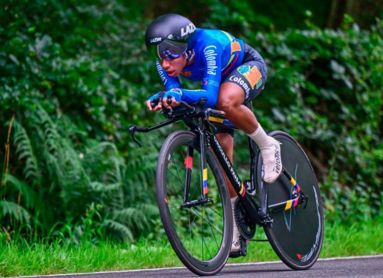 Juliana Londoño, quien también se destaca en ruta, competirá en su segundo Mundial en menos de un mes. FOTO CORTESÍA FEDECICLISMO