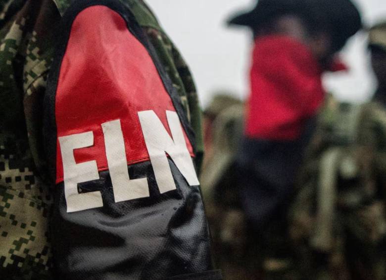 El ELN cuenta con aproximadamente 6.300 a 6.450 integrantes entre combatientes armados, milicianos y redes de apoyo, según cifras oficiales y de centros de investigación como InSight Crime y la Fundación Ideas para la Paz (FIP). Foto: AFP