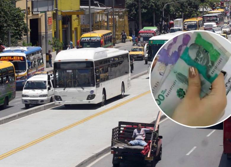 El incremento del auxilio de transporte para 2026 sigue vigente mientras el Gobierno expide un nuevo decreto sobre el salario mínimo. FOTO: El Colombiano. 