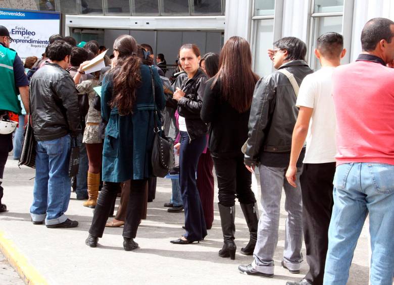 Fenalco tiene sus propios cálculos y proyecta que habría 4 millones de desempleados un año después de aprobada la reforma. FOTO: ARCHIVO